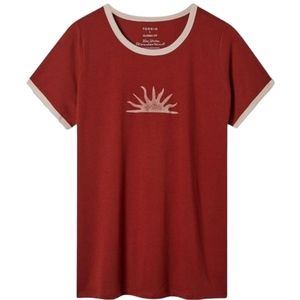 Torrid Classic Fit Tee with Sun detail Brown, size 3XLq